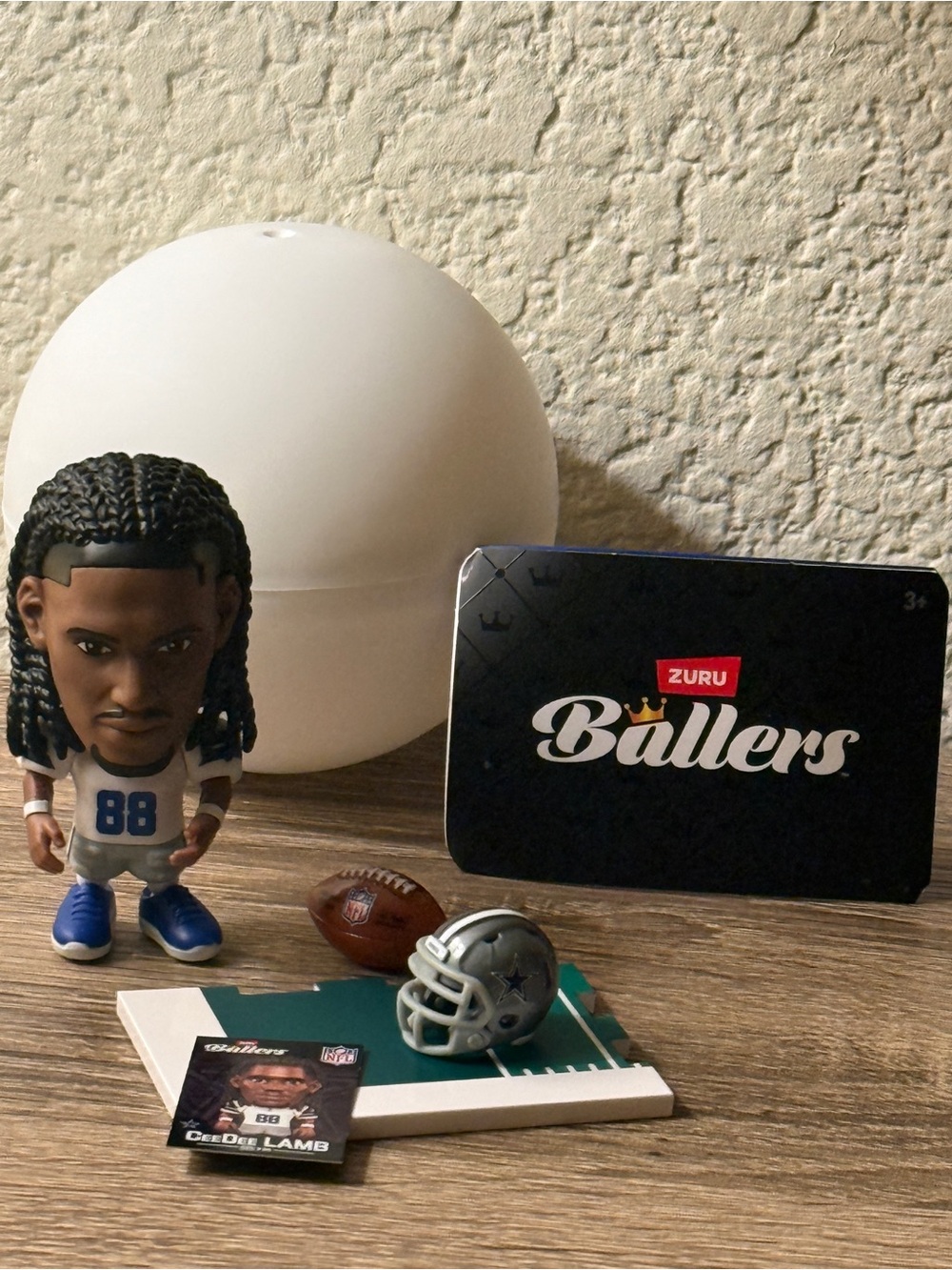 Zuru Ballers NFL Series 1- CeeDee Lamb